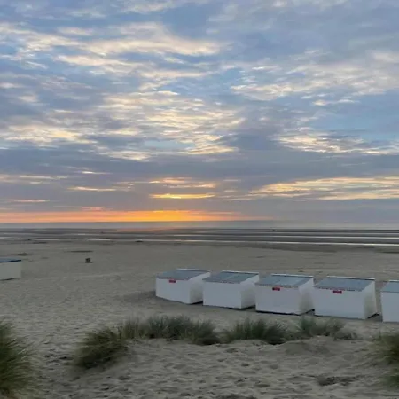 Casa vacanze In Near Sint-andre Beach, Cleaning Included *